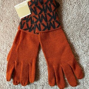 Michael Kors Gloves